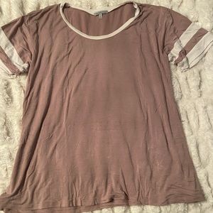 Mauve tee